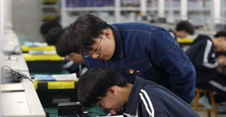 威海市第五批德育工作先進(jìn)個(gè)人殷慧超 扎根職教沃土，以匠心精神培育新時(shí)代技能人才